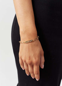 Gold_Lucky_Crystal_Bracelet_Model