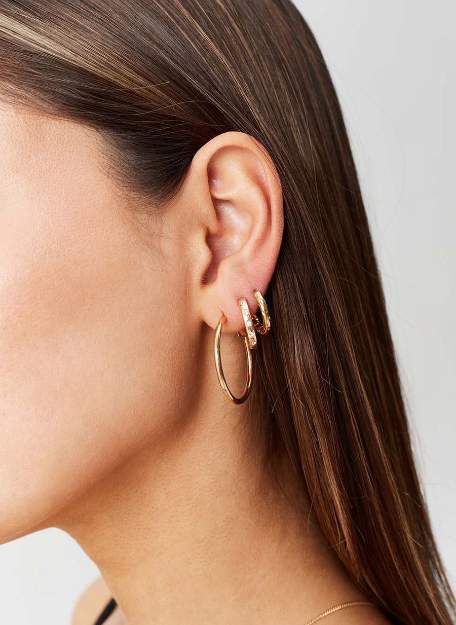 Small_Hoop_Earring_Stack