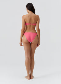 alba-coral-bikini_models_2026_B 