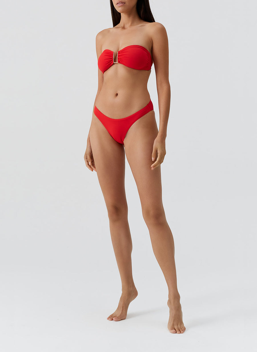 barcelona-red-bikini_model_2026_F2 