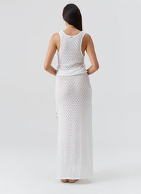 exclusive-mia-cream-dress_model_B 