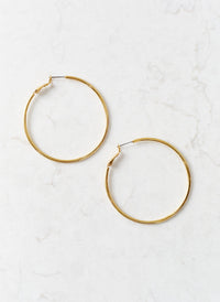 gold-large-hoop-earrings_studio_image 