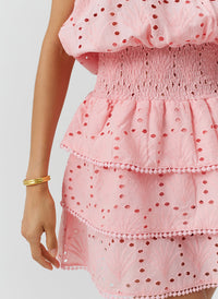 jess-peach-dress_closeup 