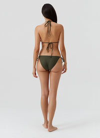 malibu-olive-bikini_models_2026_B 