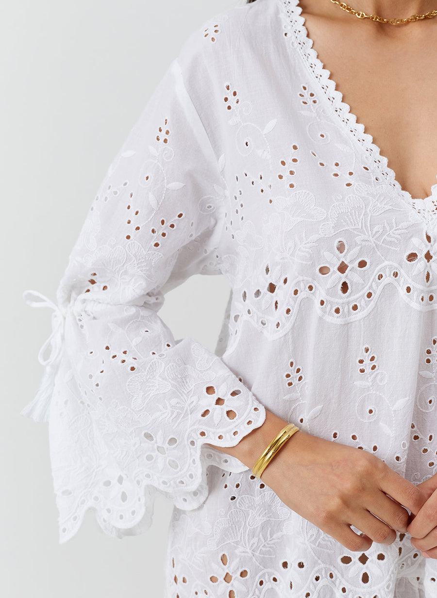 may-white-dress_closeup 