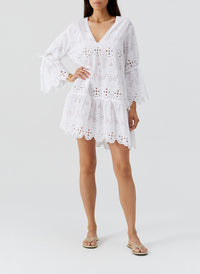 may-white-dress_model_2026_F2 