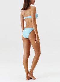 melbourne sky ridges bikini model 2024 B 