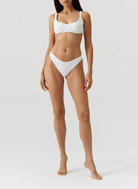 noto-cream-ribbed-bikini_models_2026_F 