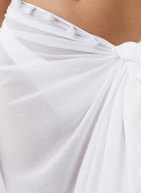 pareo-white_closeup 