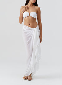 pareo-white_model_2026_F2 
