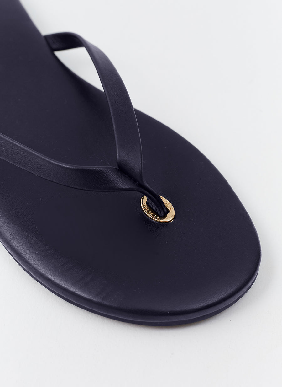 sandals navy 3