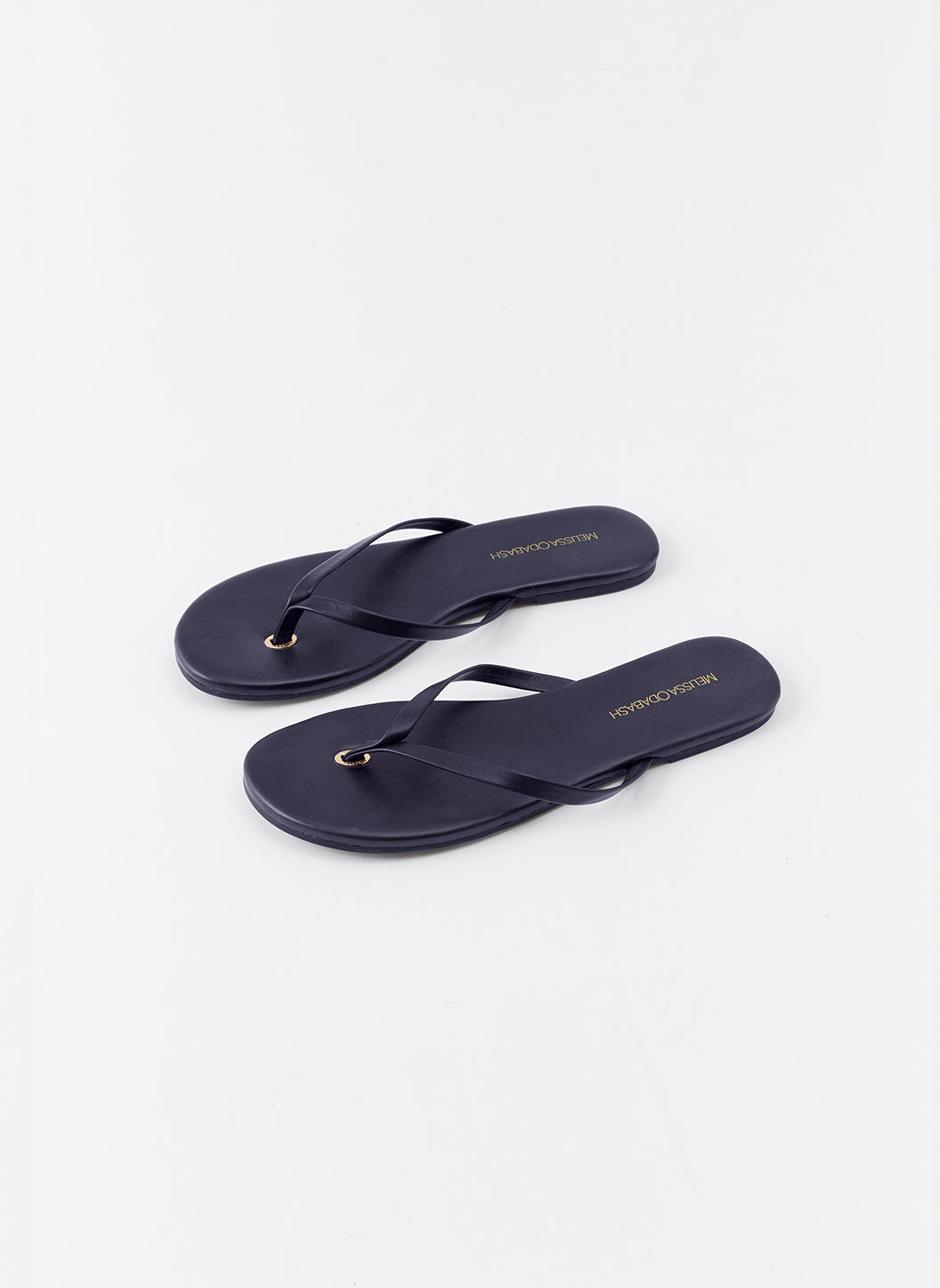 sandals-navy_cutout