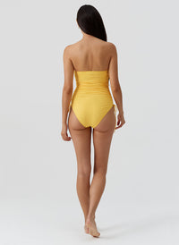 sydney-sunflower-swimsuit_models_2026_B 