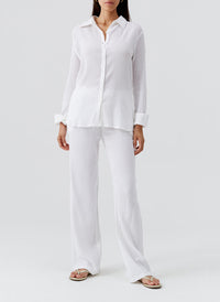tina-white-shirt_model_2026_F 