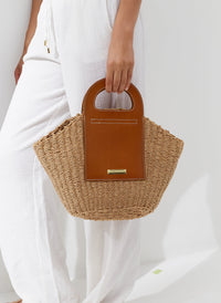 torcello-beige-clutch_model 