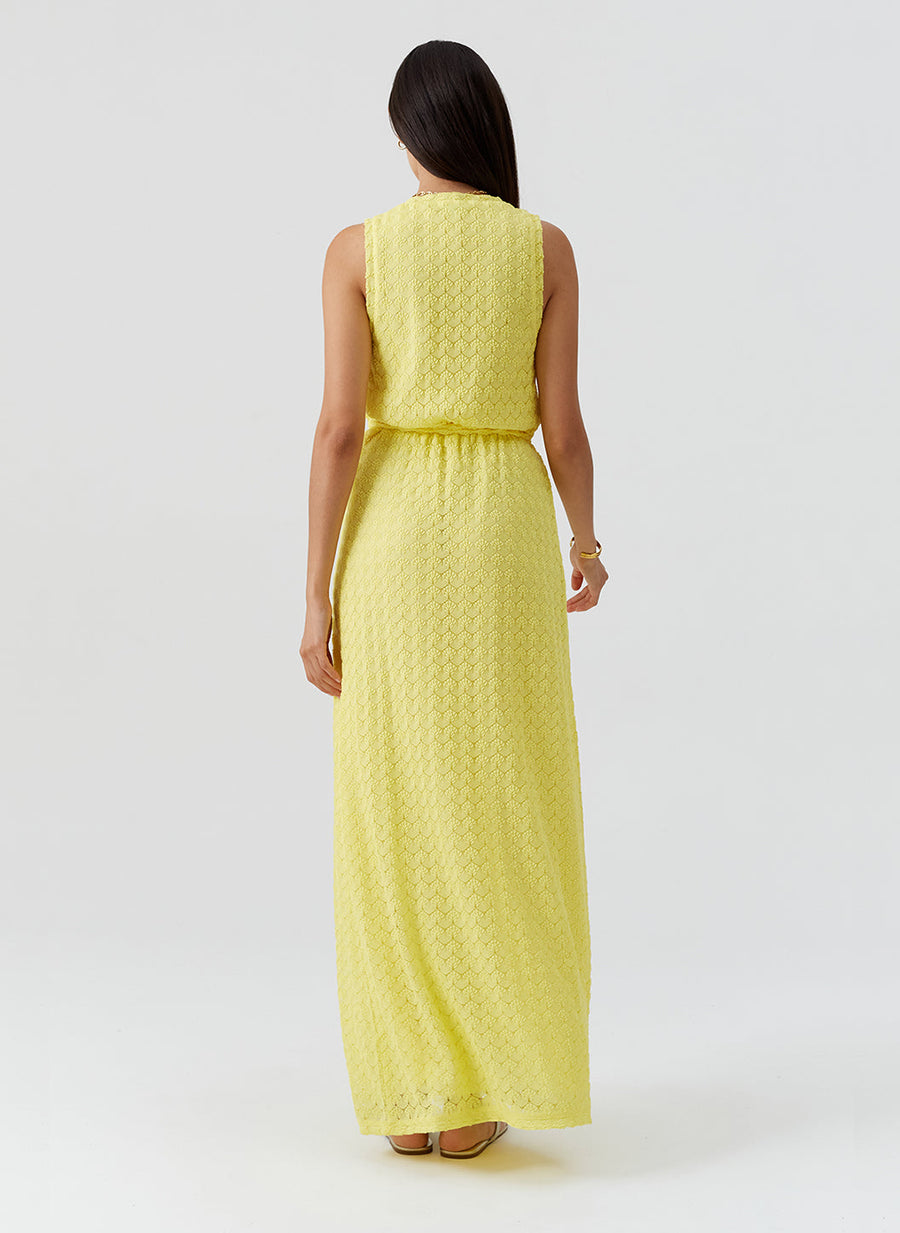 zima-yellow-dress_model_2026_B 