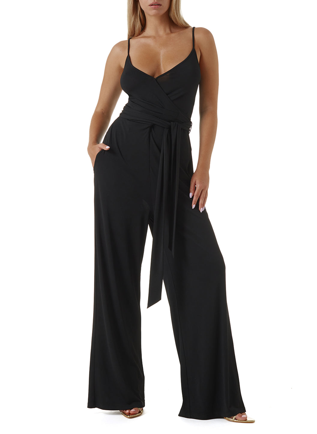 Dru_Black_Jumpsuit_Model_F