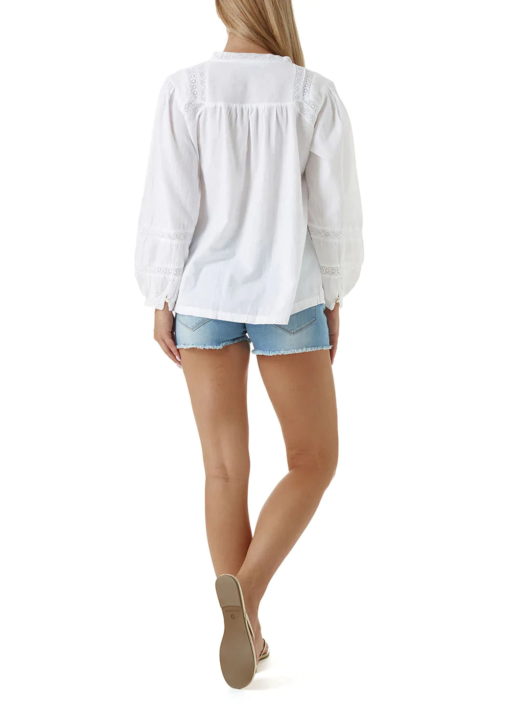 Poppy White Shirt Model 2023 B  