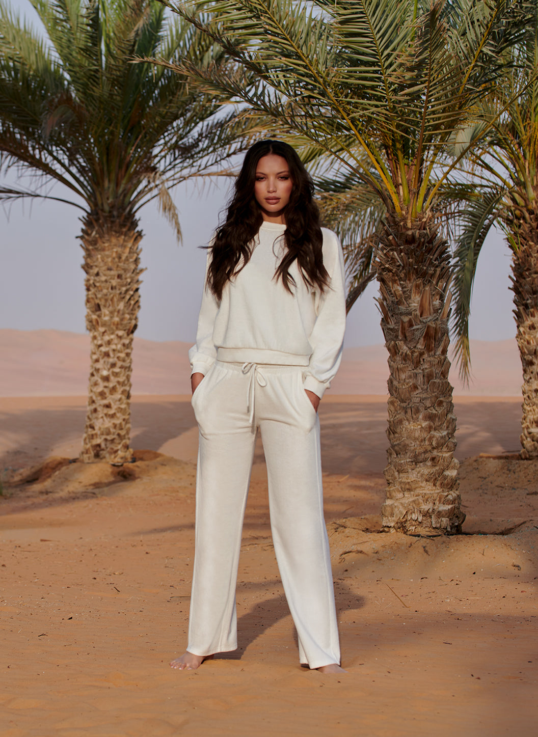 Roma_Betty_White-Co-Ord_Lifestyle_2023