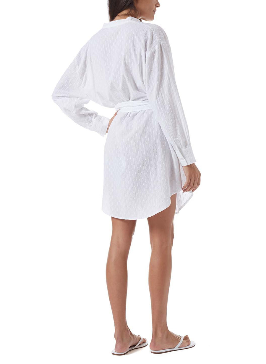 brandi white short shirt model_B