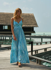 jamie paisley empireline maxi dress lifestyle 2019